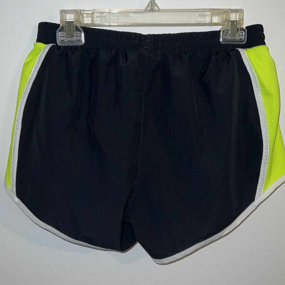 Running Shorts - Picture 3 of 4